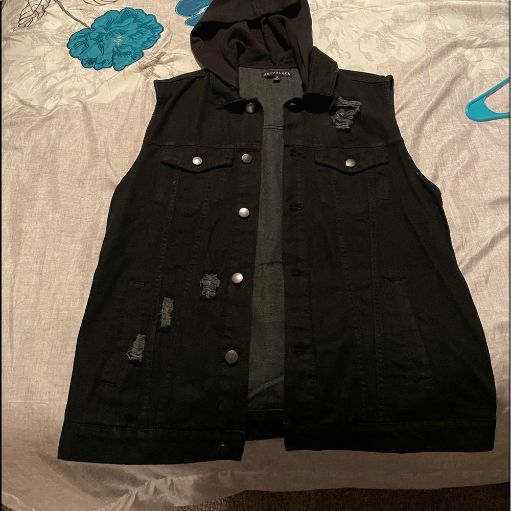 Jean Vest